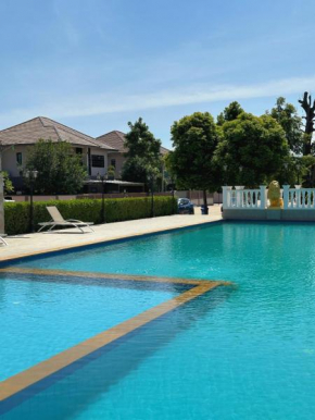 Long-term renting benefits Jomtien Beach The Venice Villa